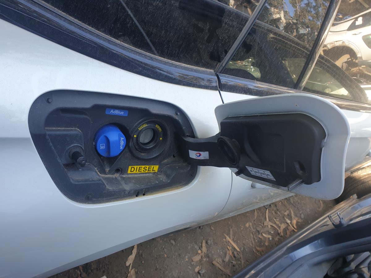 Bouchon/Volet De Trappe De Réservoir à Carburant PEUGEOT 508 SW II Imagem-1