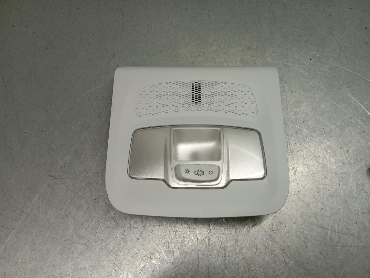 Front seat light PEUGEOT 208