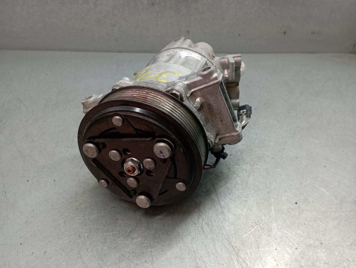 Compressor AC RENAULT Clio V (BF_) Imagem-1