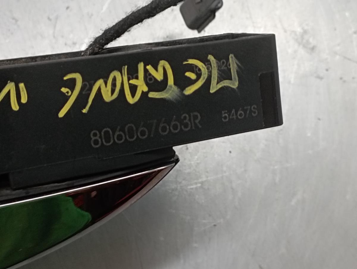 Puxador porta trás direito RENAULT Megane IV (B9A/M_) Imagem-5