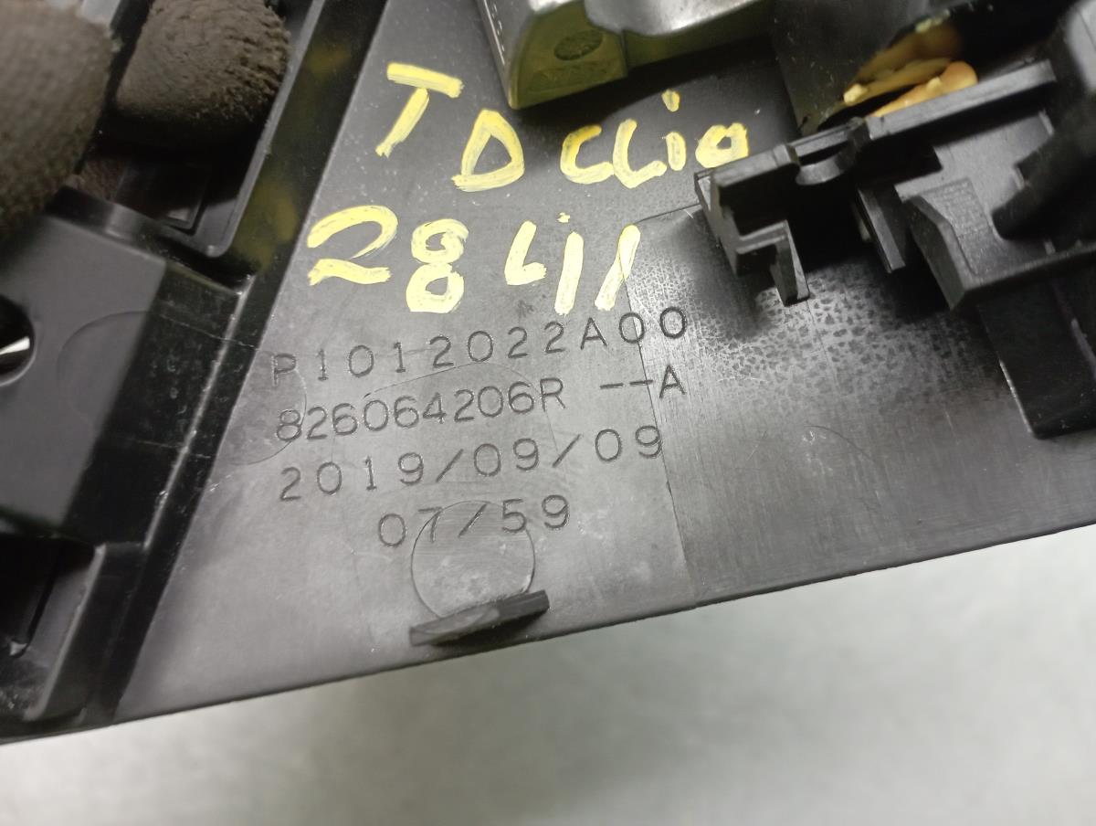 Right rear door handle RENAULT Clio V (BF_) Imagem-2