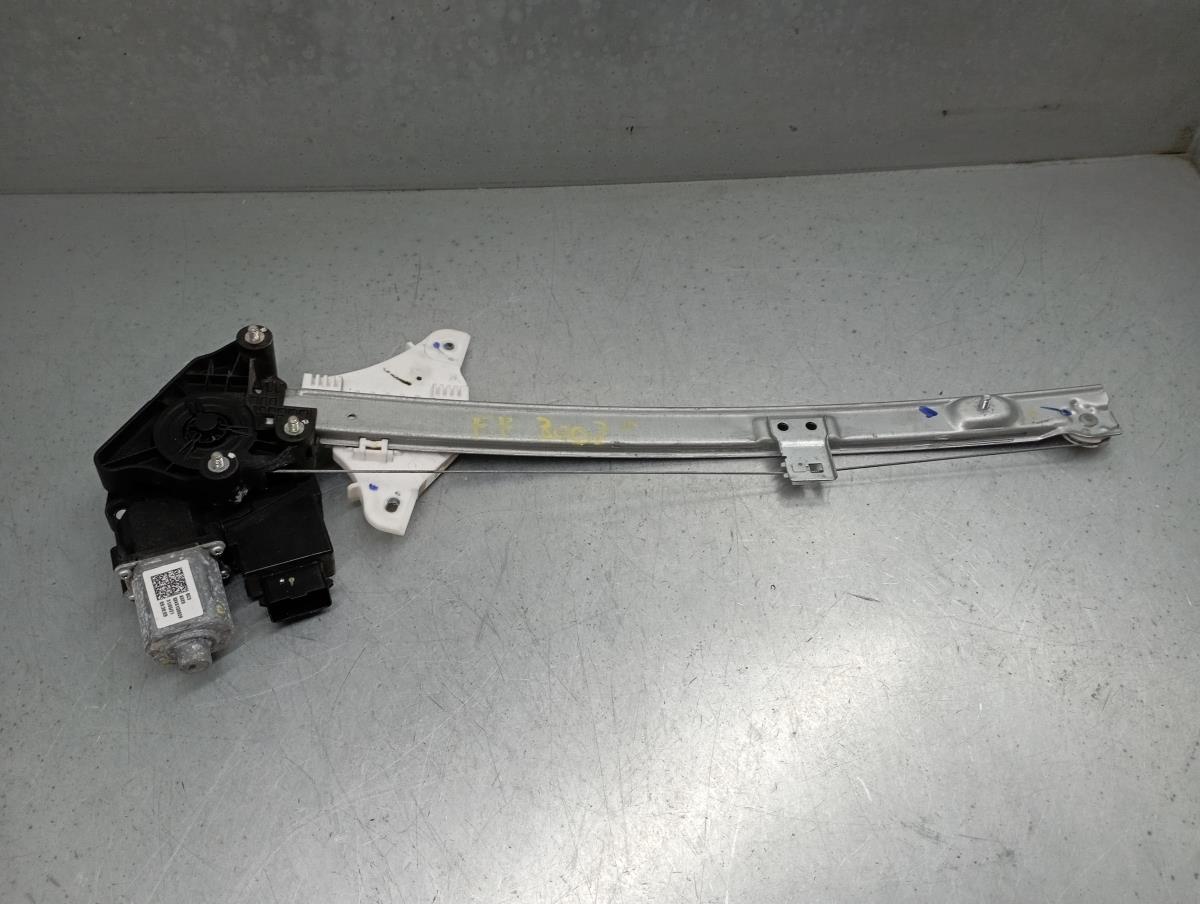 Lève-vitre avant gauche HYUNDAI i20 (BC3, BI3)