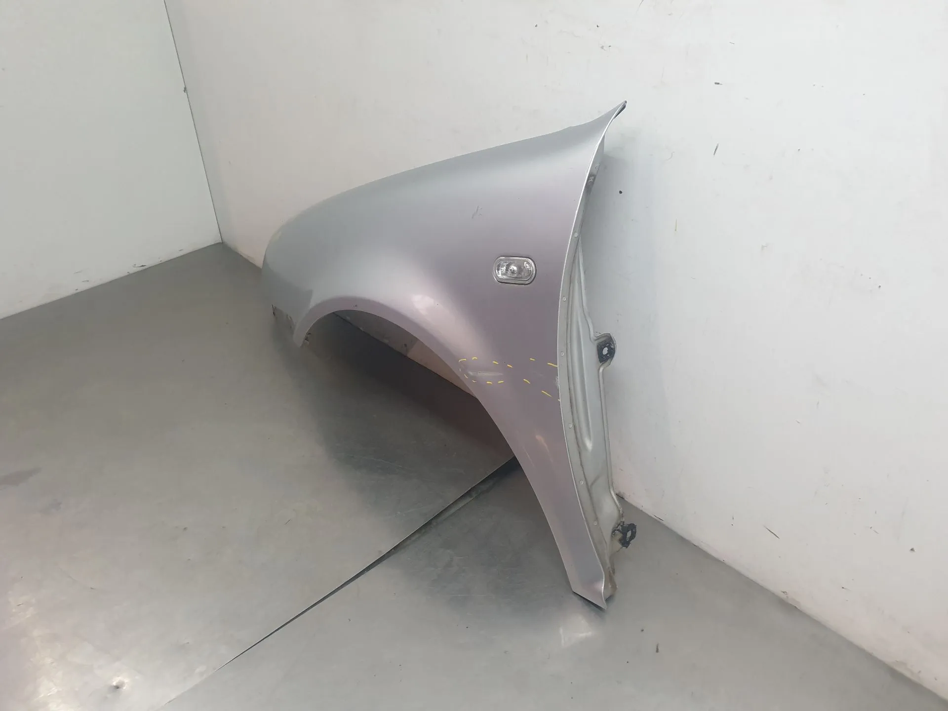 Left fender VOLKSWAGEN Golf IV (1J1) Imagem-3