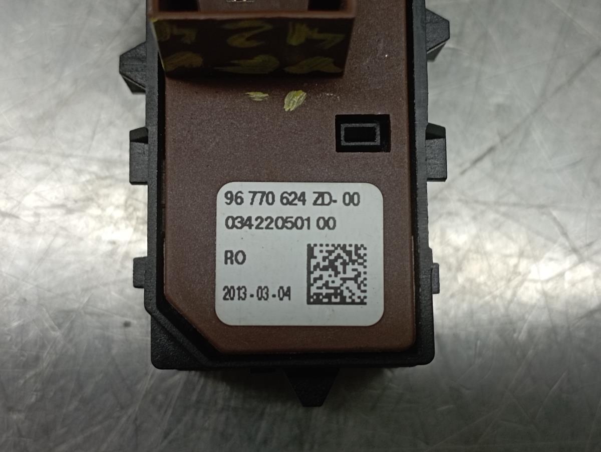 Comando / botão / interruptor multifunções PEUGEOT 508 SW Imagem-4