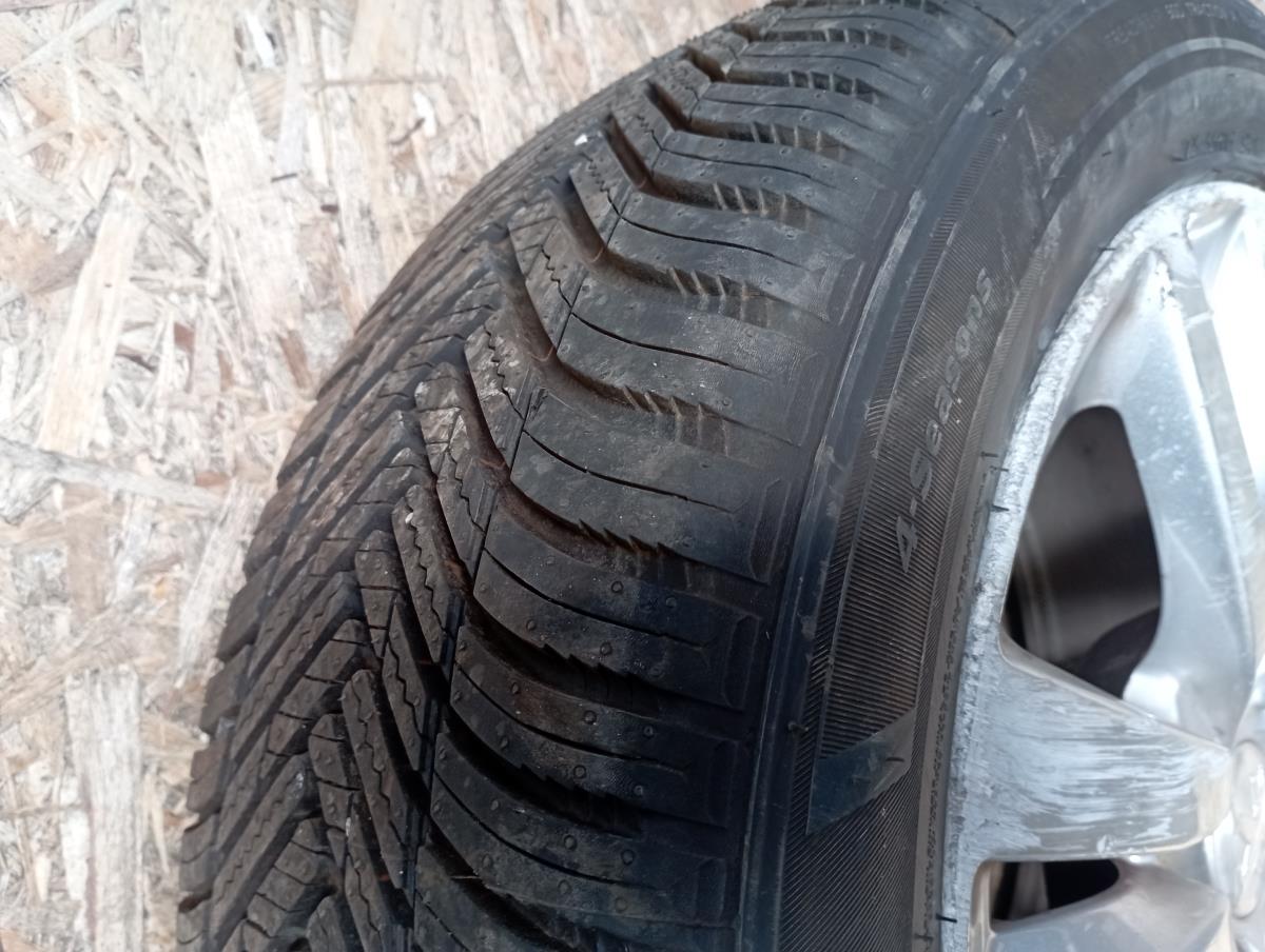 Wheel set PEUGEOT 308 SW II Imagem-11