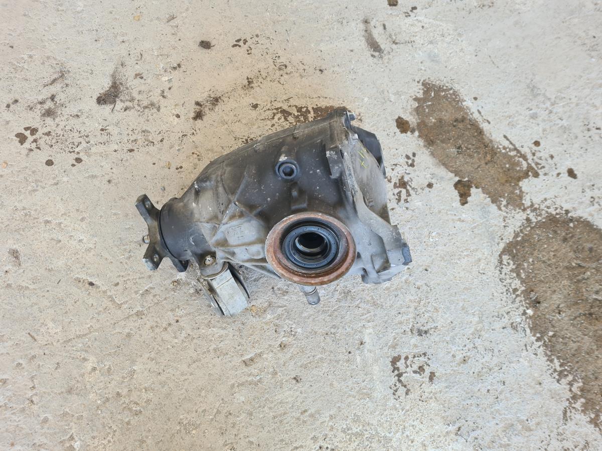 Rear differential MERCEDES-BENZ Classe E (W212) Imagem-1