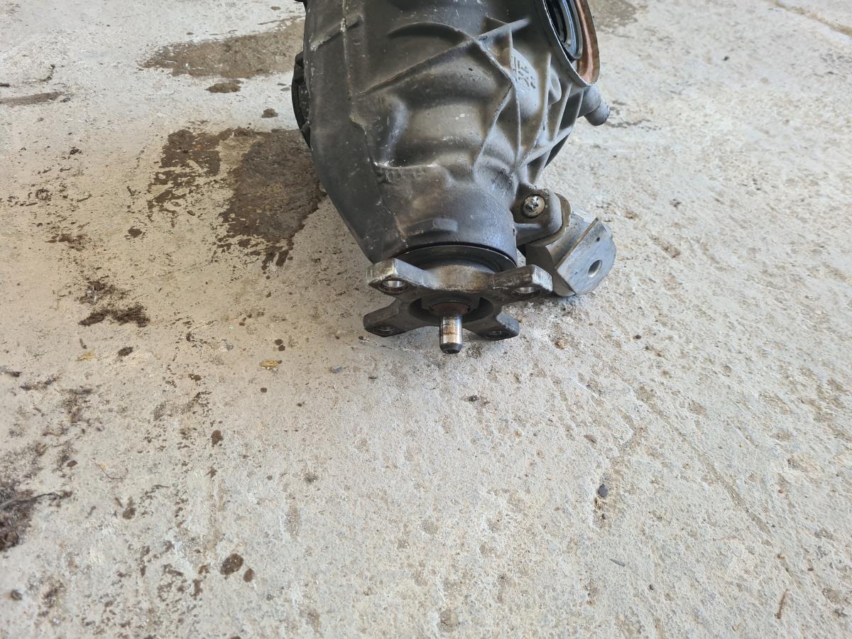 Rear differential MERCEDES-BENZ Classe E (W212) Imagem-2