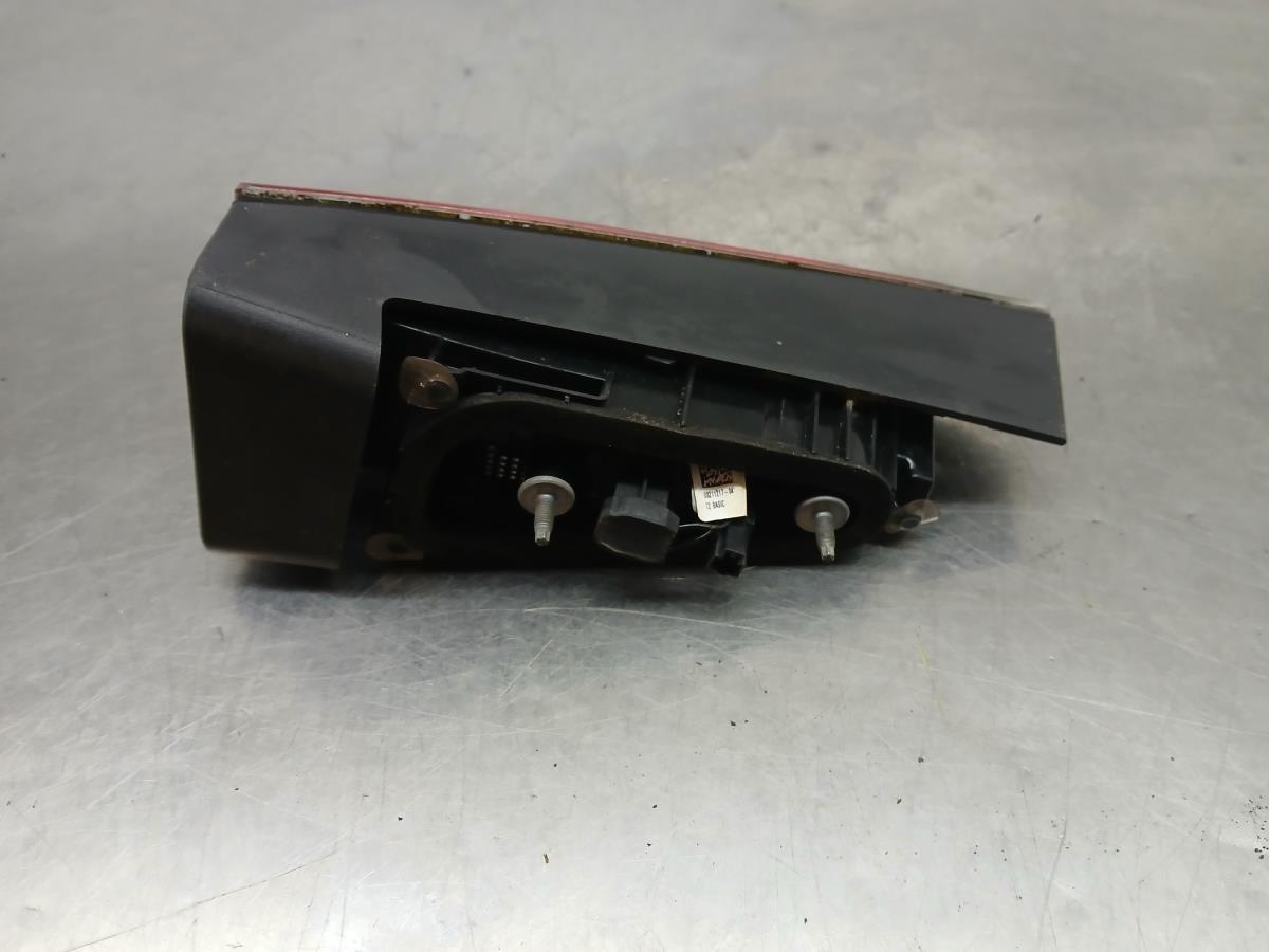 Left Tailgate light  SKODA Kamiq (NW4) Imagem-4