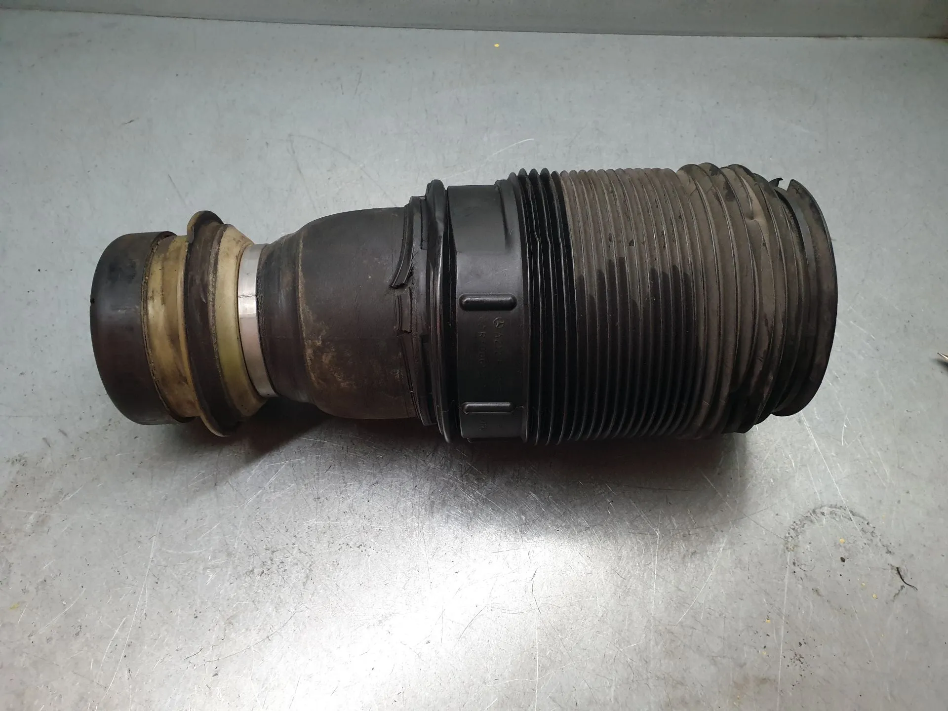 Suspension pump / air spring MERCEDES-BENZ Classe E (W212)