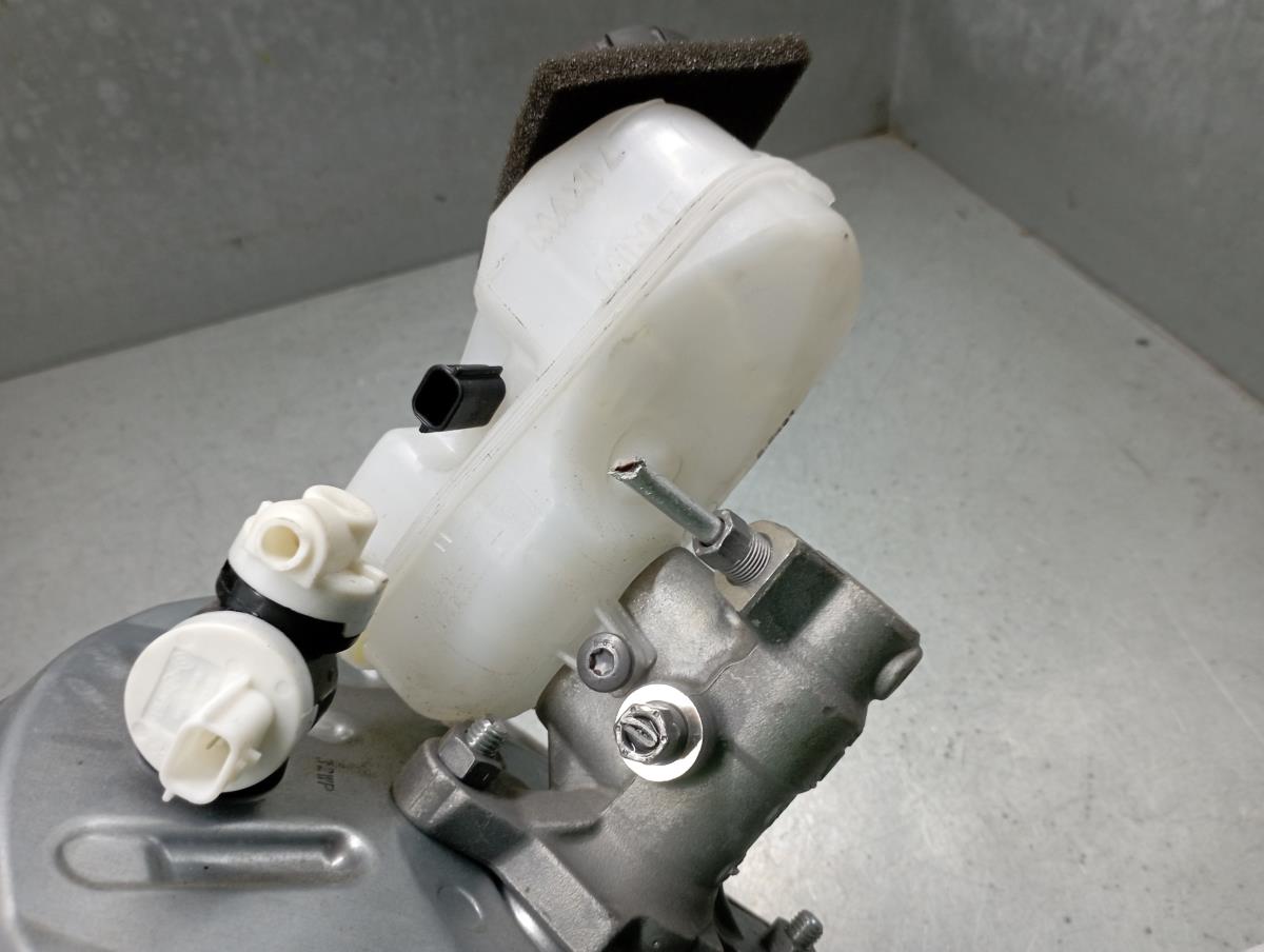 Bomba central de frenos RENAULT Kangoo III Express Imagem-2