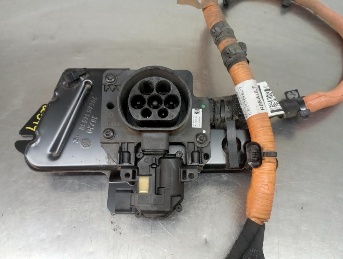 Toma de carga PHEV - EV RENAULT Captur II Imagem-1