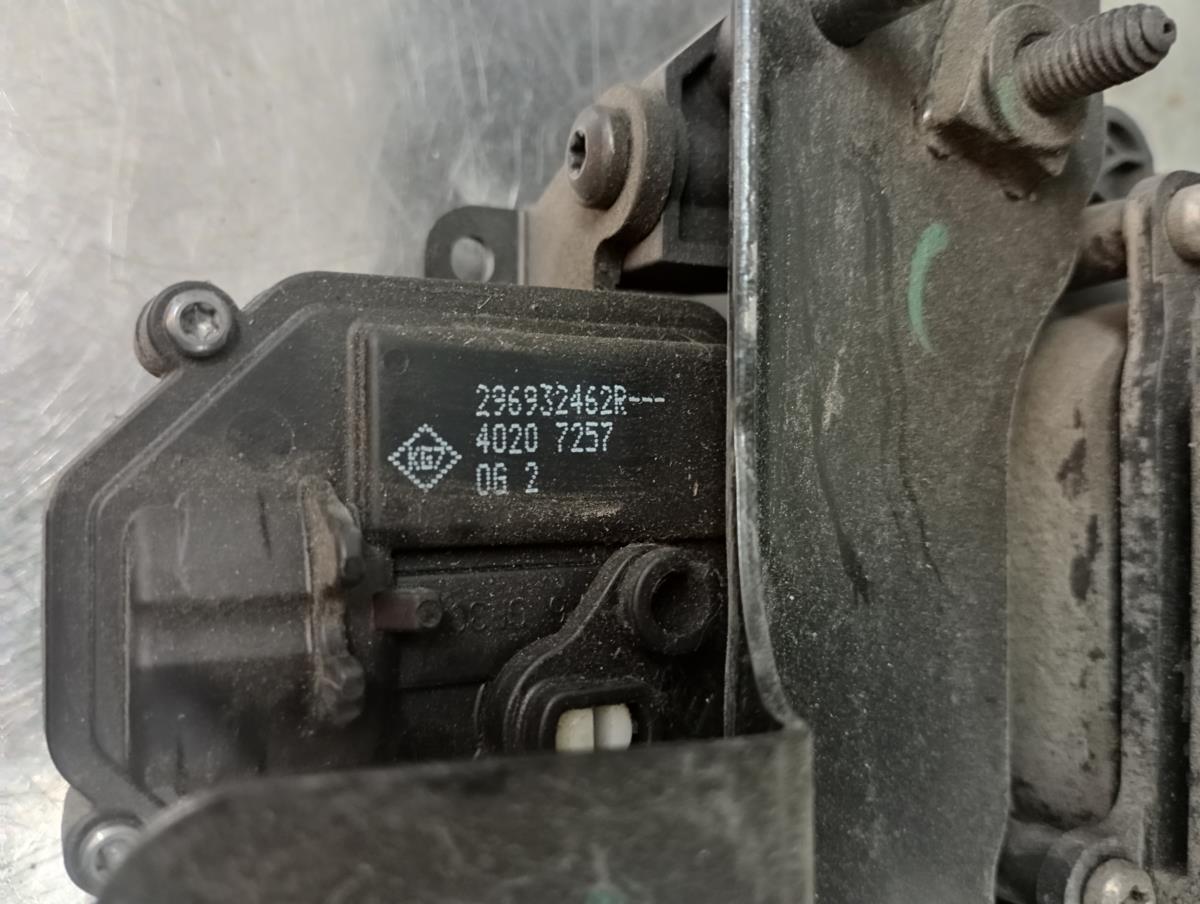 Toma de carga PHEV - EV RENAULT Captur II Imagem-5