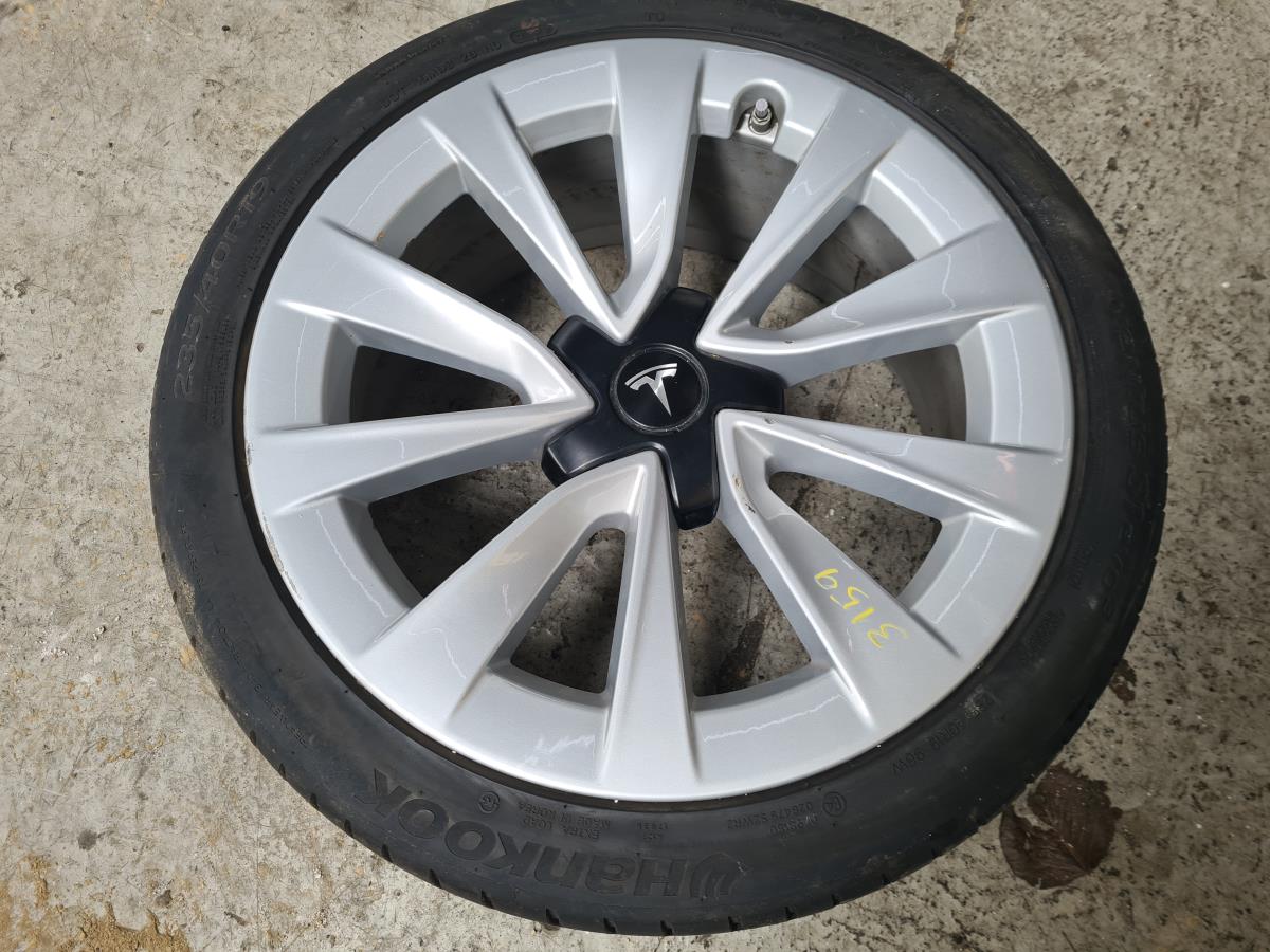 Wheel set TESLA Model 3 (5YJ3) Imagem-6
