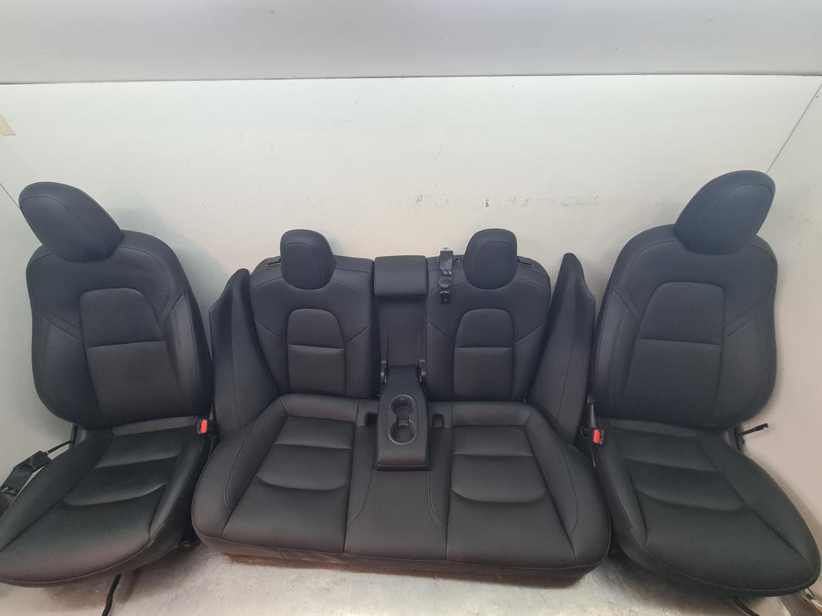 Kit Interior TESLA Model 3 (5YJ3)