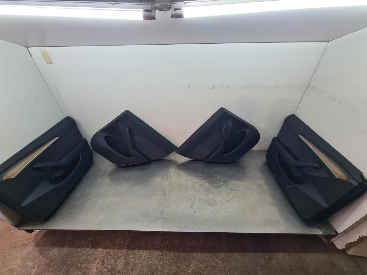 Kit Interior TESLA Model 3 (5YJ3) Imagem-8