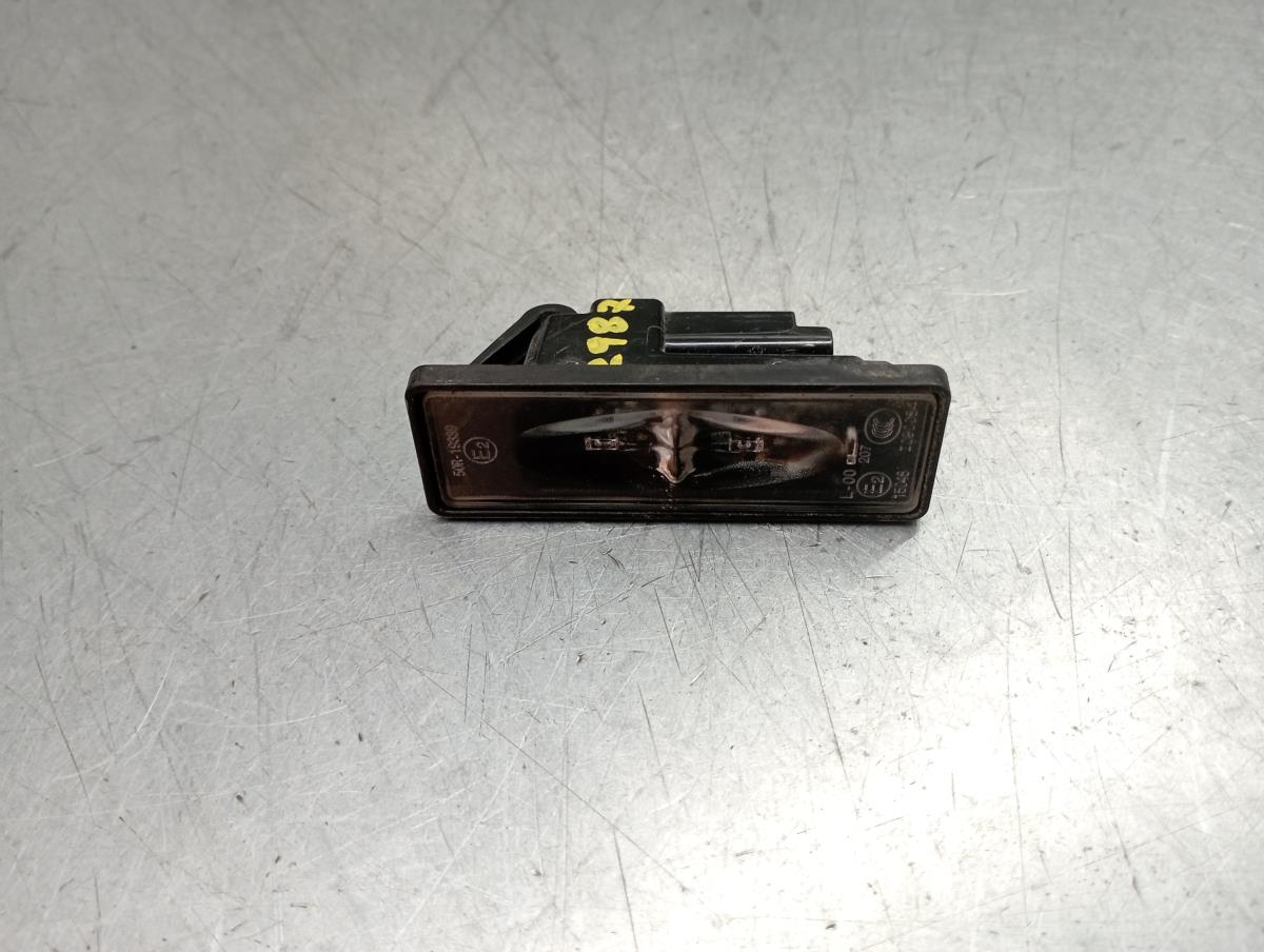 Feu de plaque PEUGEOT 208 II