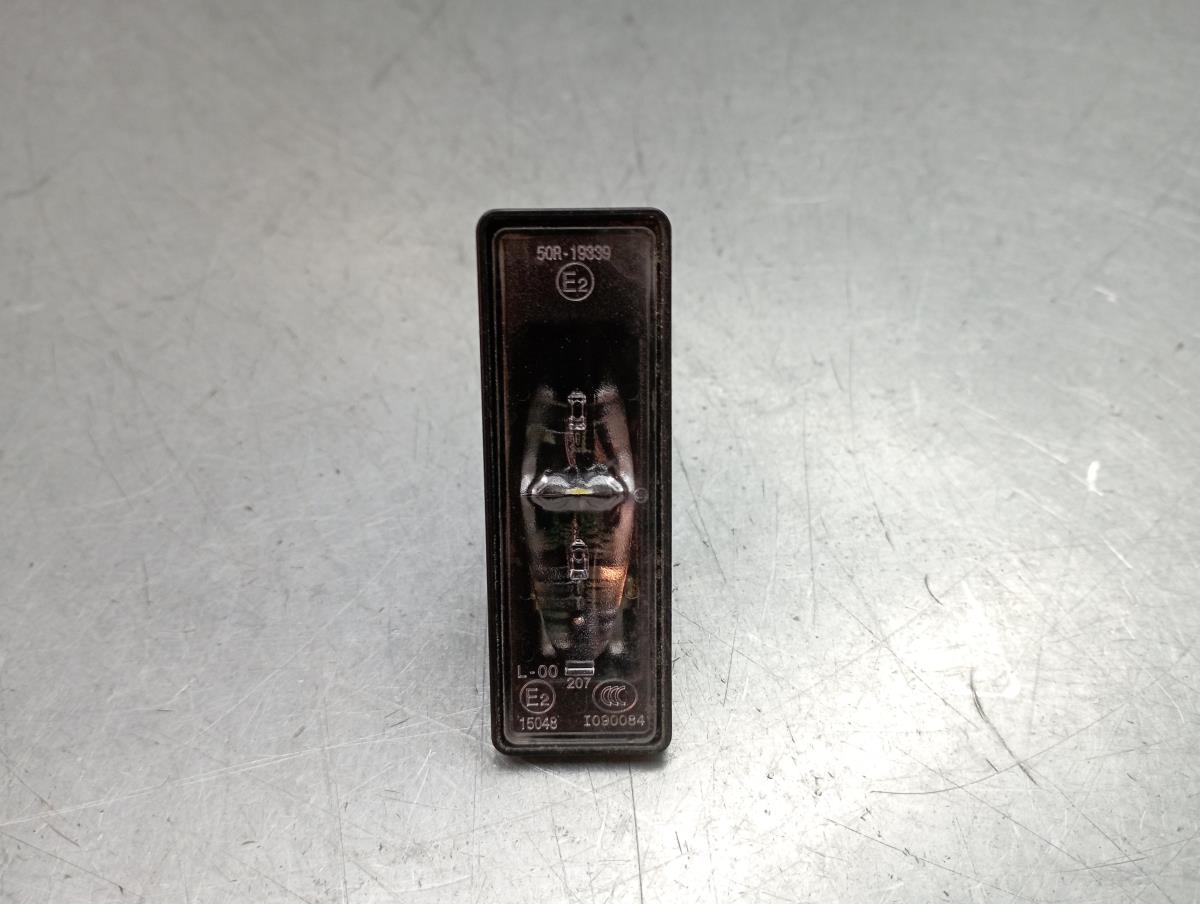 Feu de plaque PEUGEOT 208 II Imagem-2