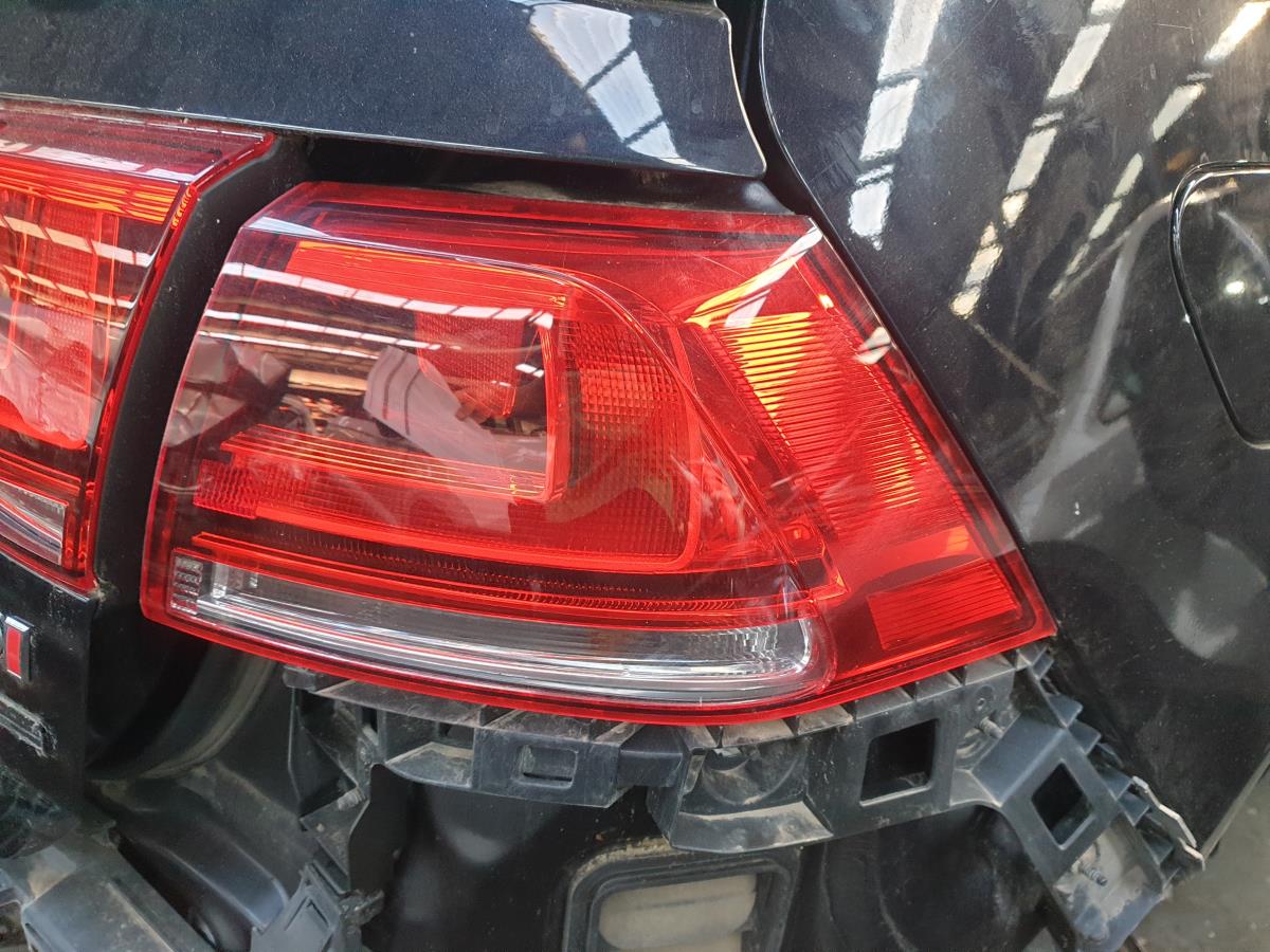Feu arrière Droite VOLKSWAGEN Golf VII (5G1, BQ1, BE1, BE2)