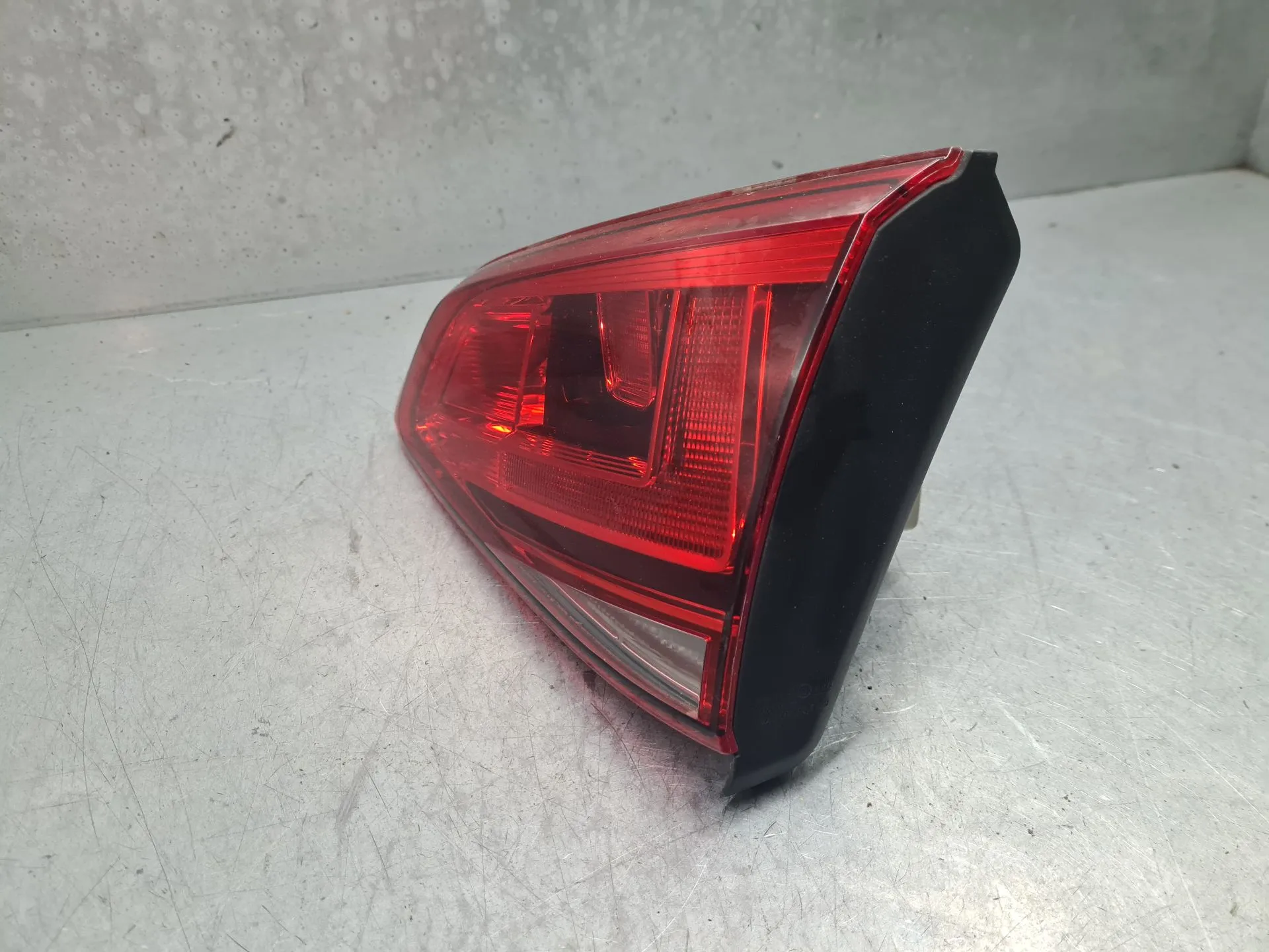 Fanale Destro Baule VOLKSWAGEN Golf VII (5G1, BQ1, BE1, BE2) Imagem-1