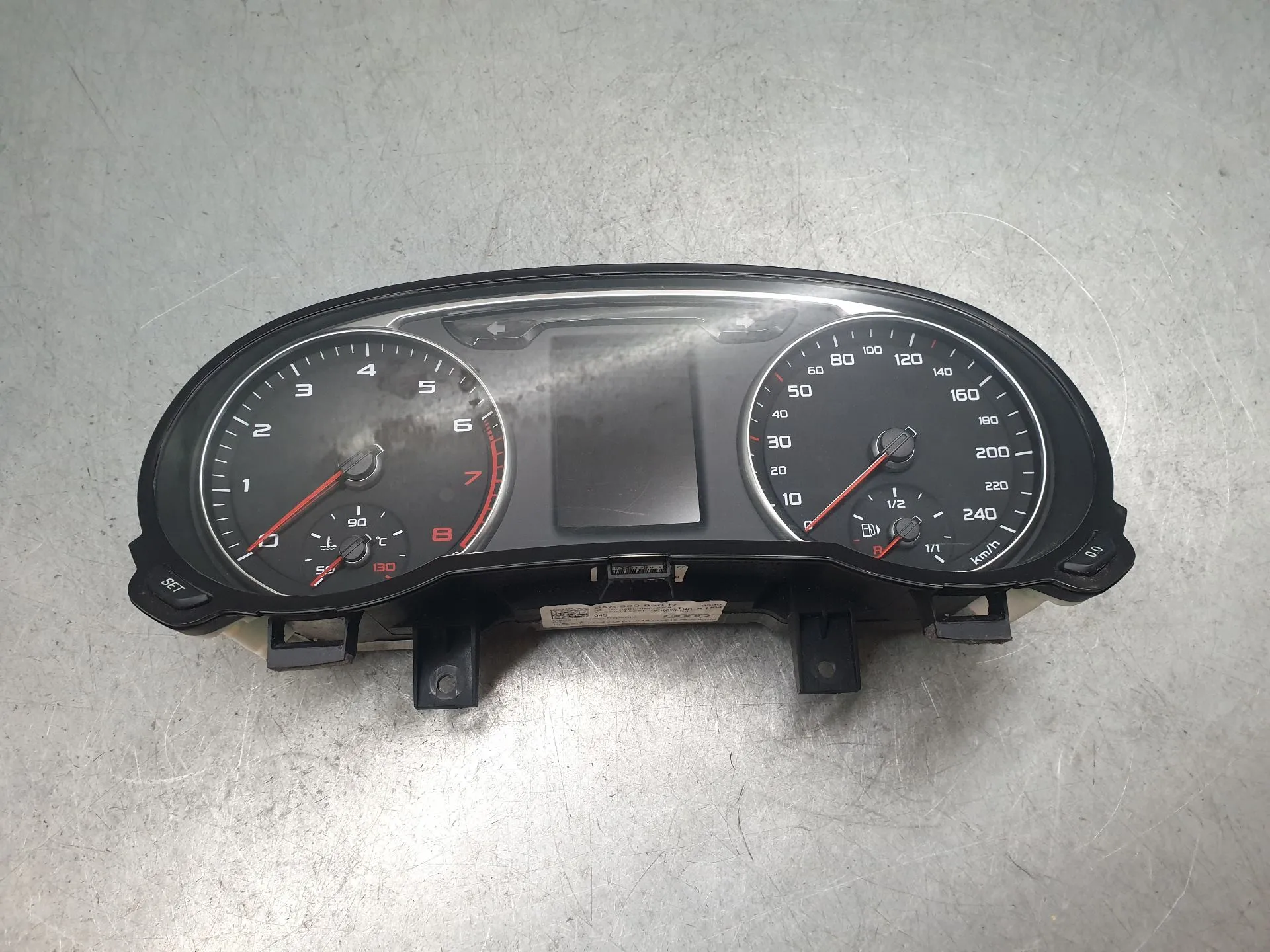 Instrument cluster AUDI A1 Sportback (8XA, 8XF)