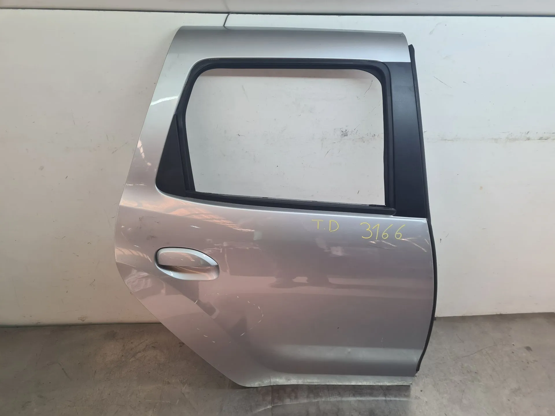 Porta trás direita DACIA Duster (HM_)