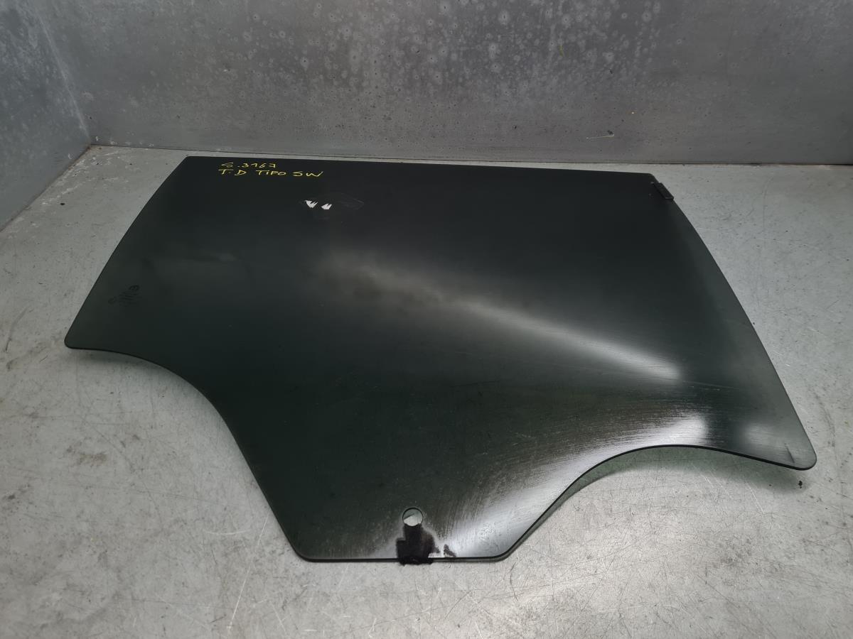 Vitre porte arrière Droite FIAT Tipo Wagon (358_)