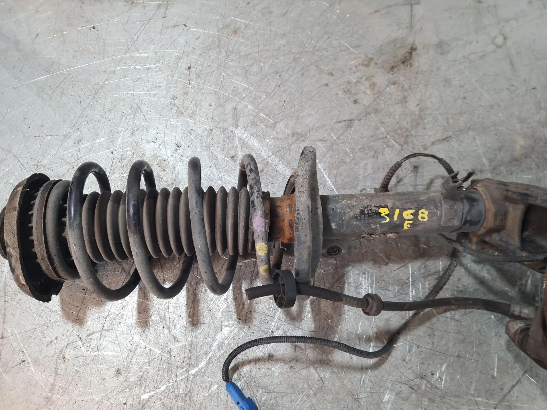 Amortecedor frente esquerdo PEUGEOT 208