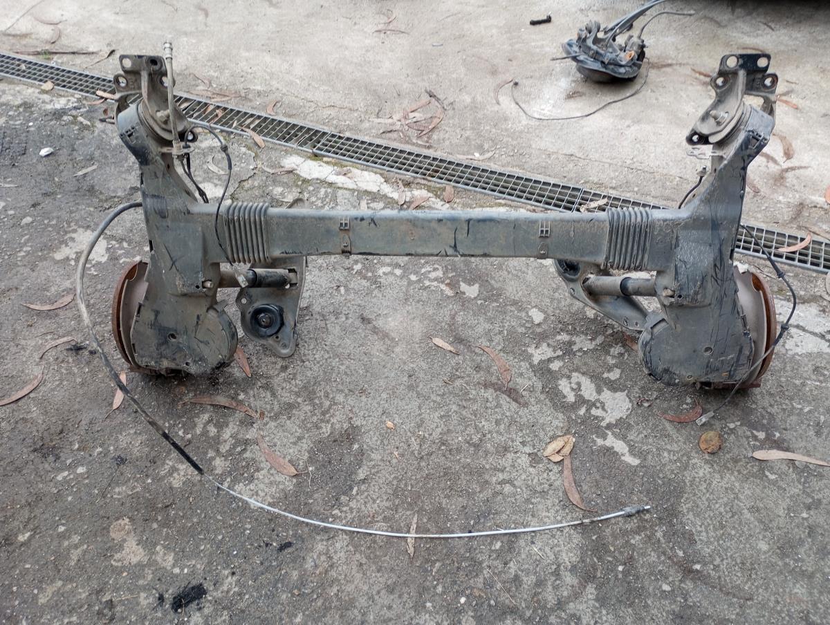 Eje trasero con discos CITROËN Berlingo (B9) Imagem-3