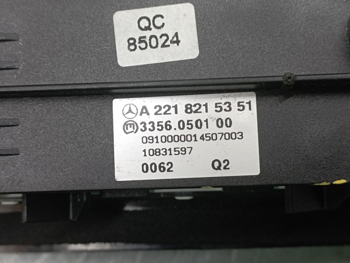 Comando / botão / interruptor multifunções MERCEDES-BENZ Classe S (W221) Imagem-4