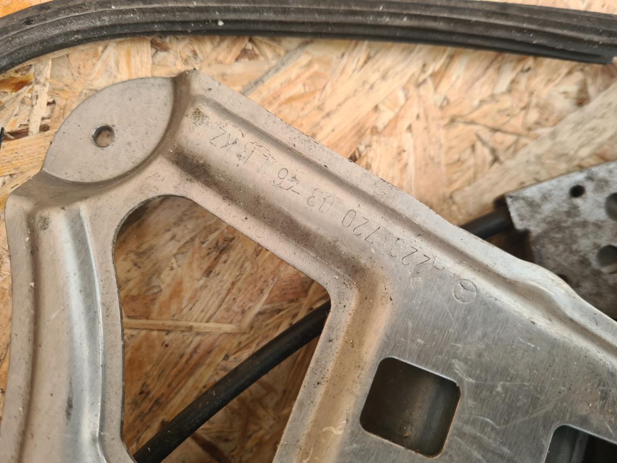 Lève-vitre avant gauche MERCEDES-BENZ Classe S (W220) Imagem-4