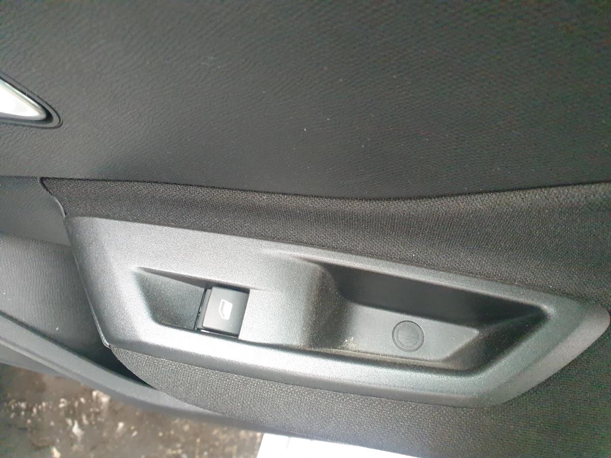 Comando / interruttore alzacristallo posteriore destro PEUGEOT 308 III