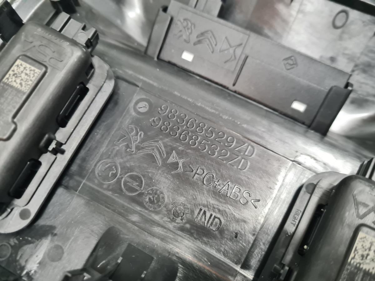 Plafoniera anteriore PEUGEOT 308 III Imagem-5