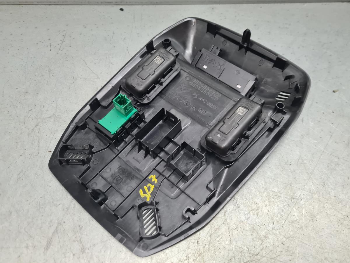 Plafoniera anteriore PEUGEOT 308 III Imagem-4