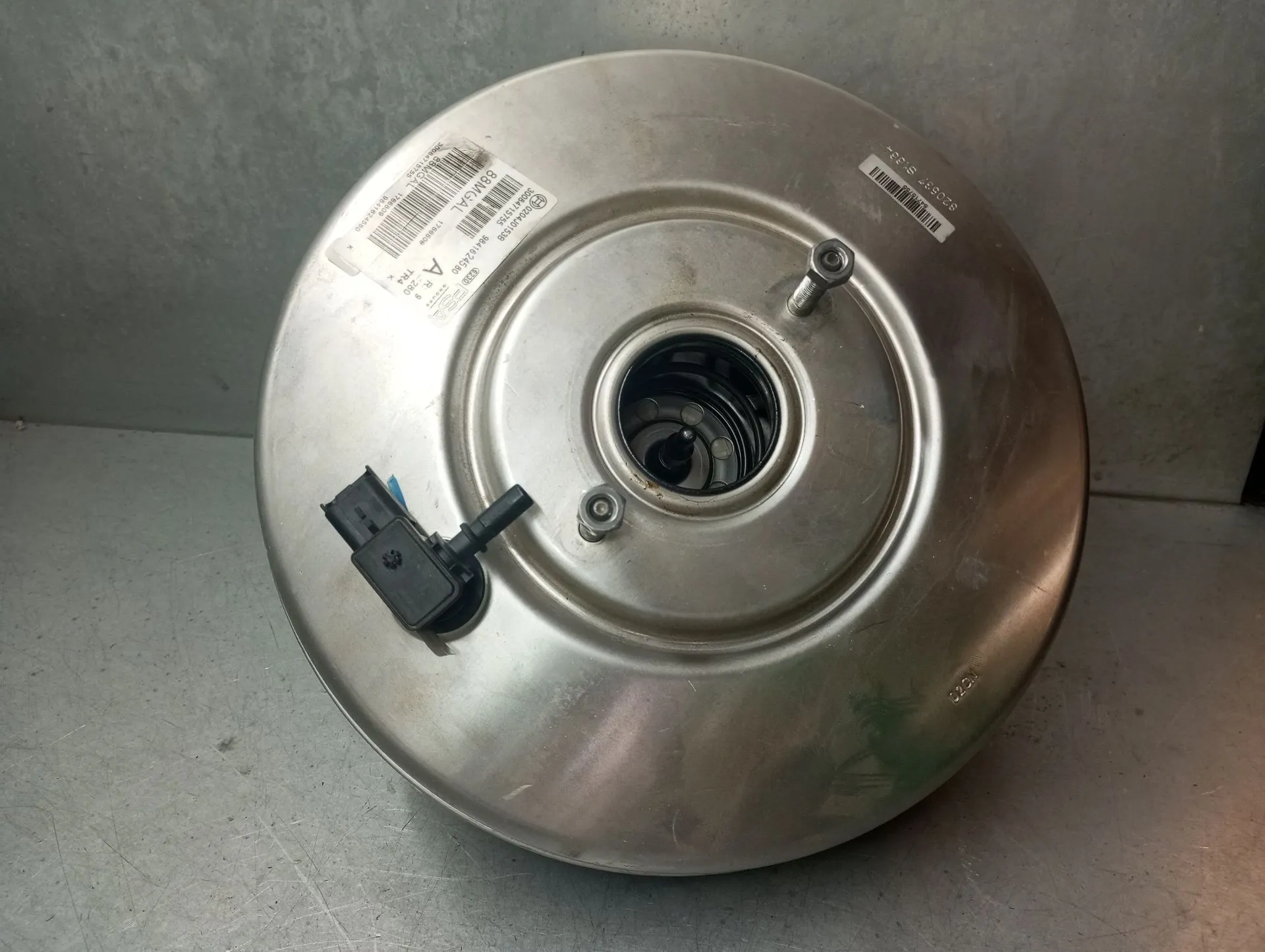 Servo frein PEUGEOT 308 III