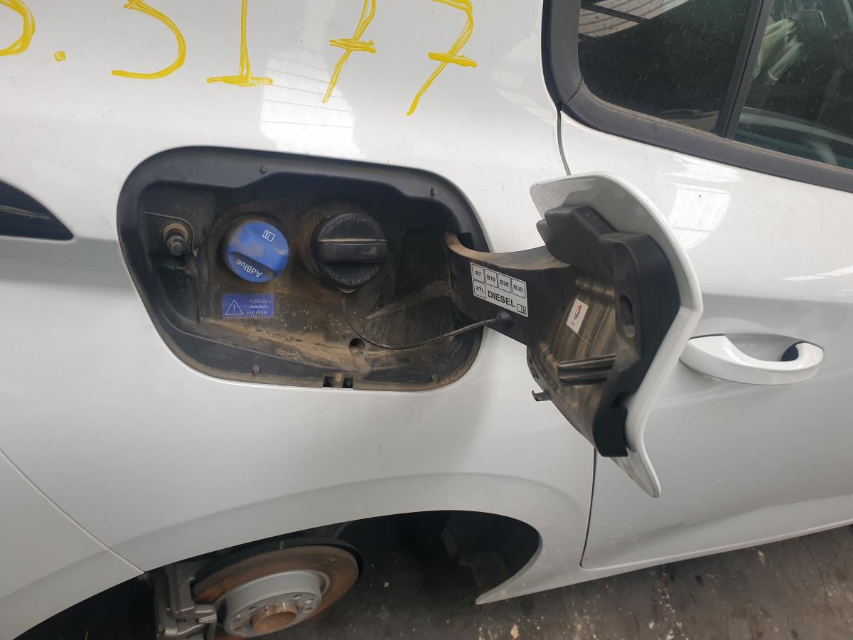 Bouchon/Volet De Trappe De Réservoir à Carburant PEUGEOT 308 III Imagem-1