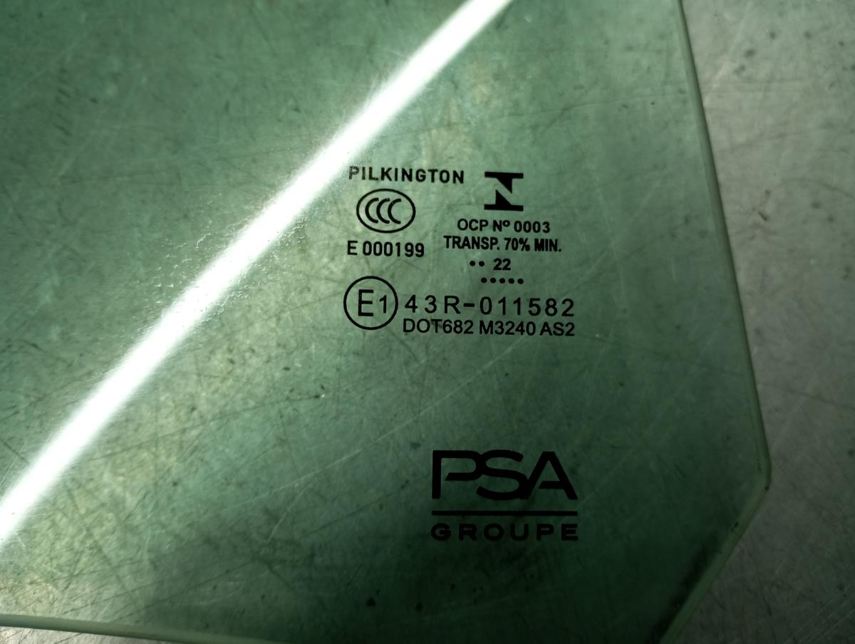 Vetro porta posteriore destra PEUGEOT 308 III Imagem-2