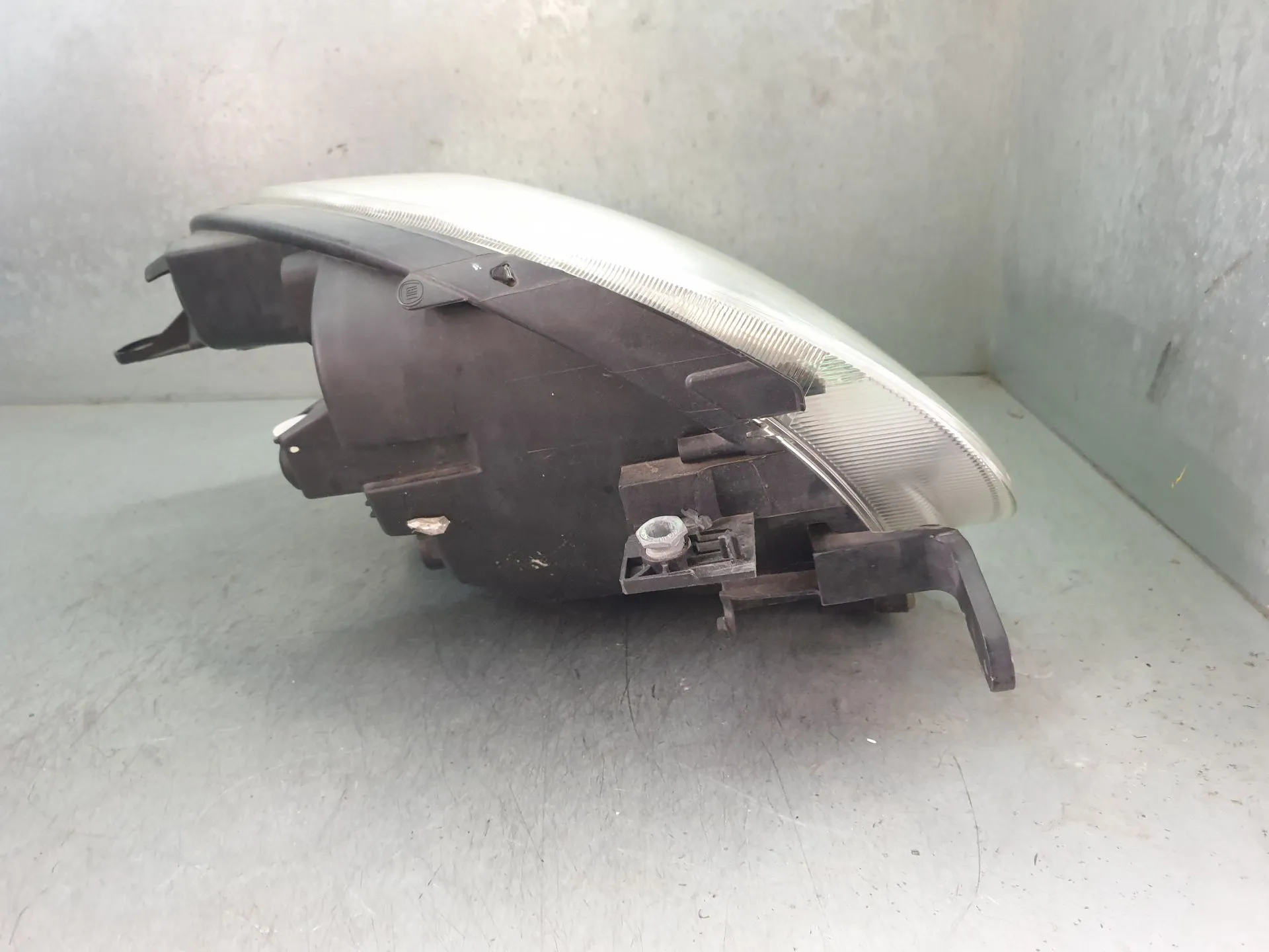 Faro anteriore sinistro FIAT 500L (351_, 352_) Imagem-5