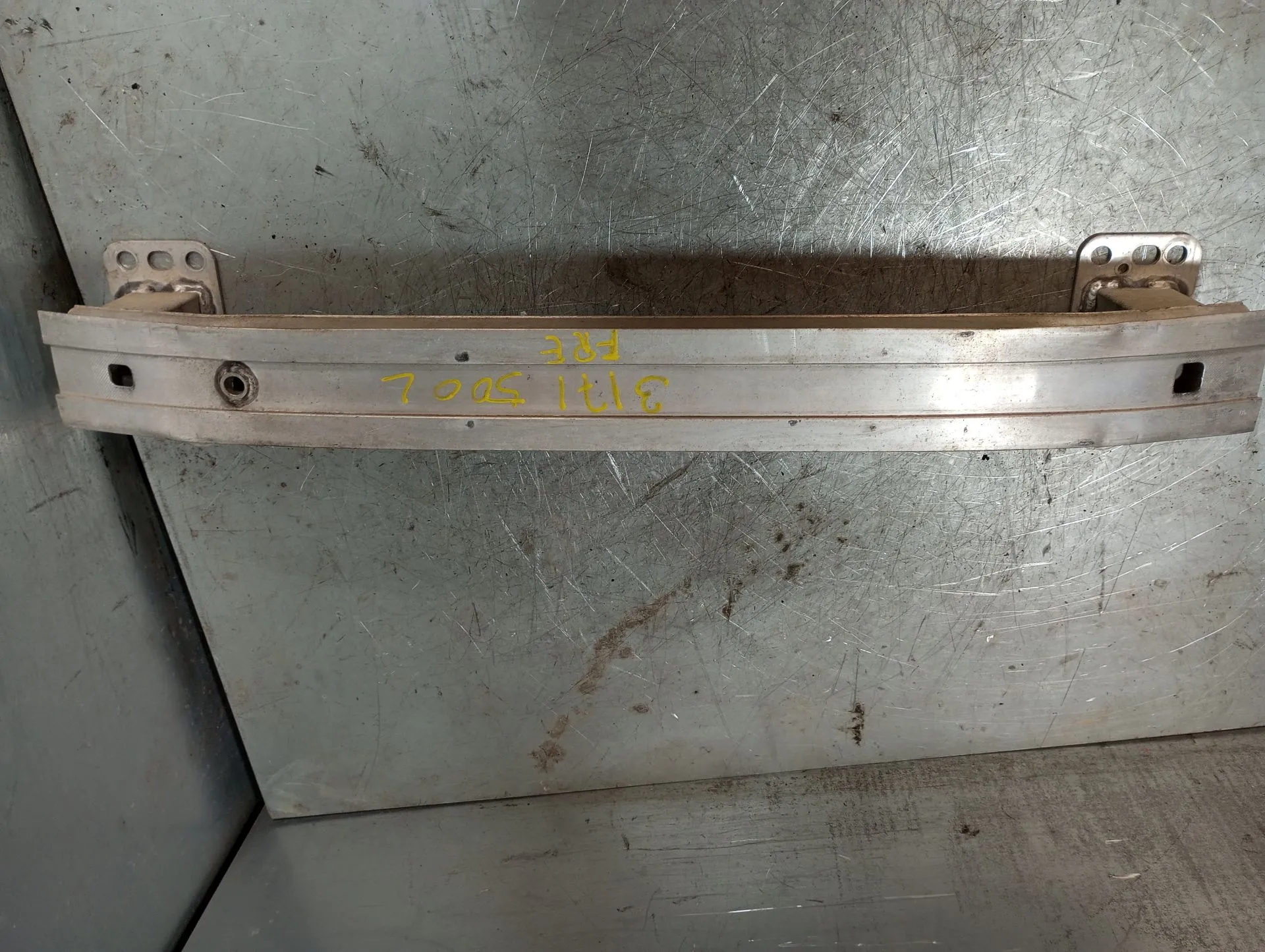 Renfort pare-chocs avant FIAT 500L (351_, 352_)