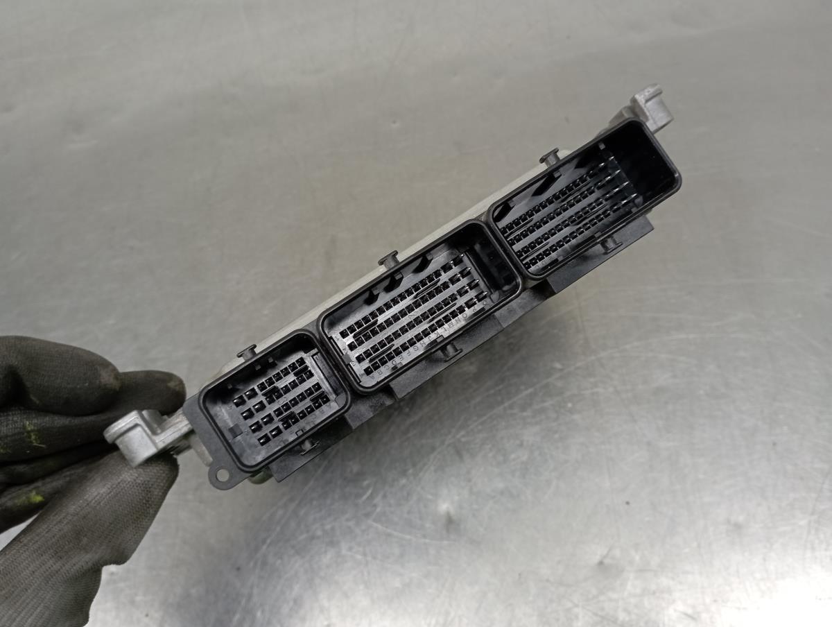 Centralina motor / ECU RENAULT Captur (J5_) Imagem-2