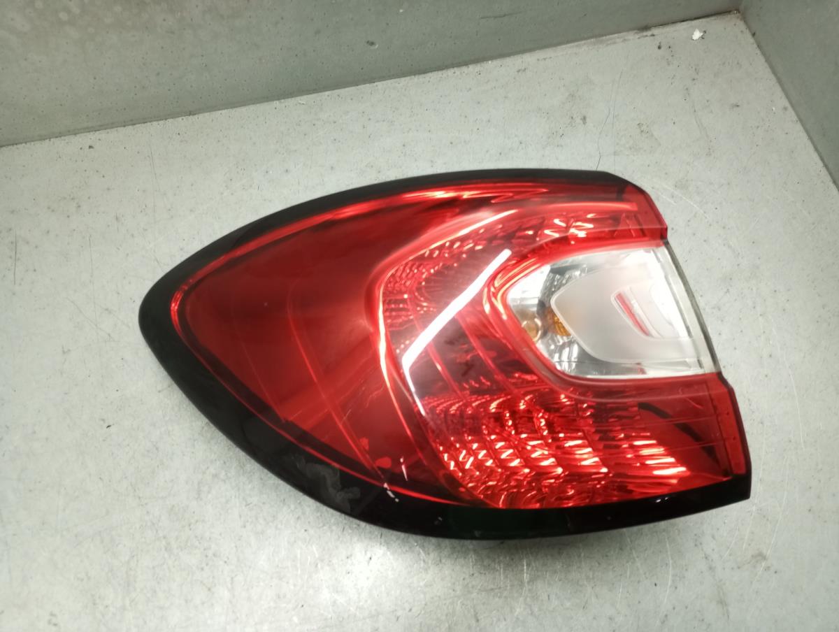 Feu arrière Gauche RENAULT Captur (J5_)