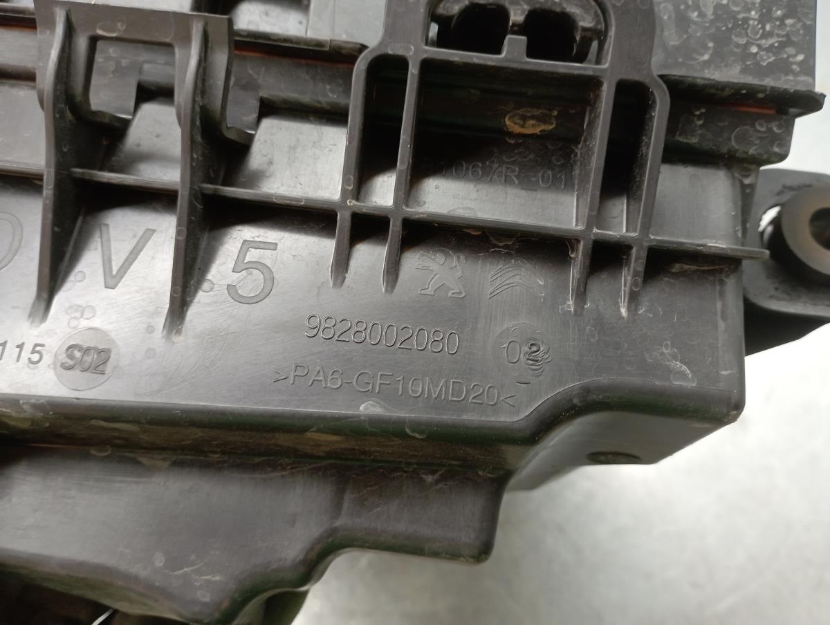 Scatola filtro aria PEUGEOT 208 Imagem-4