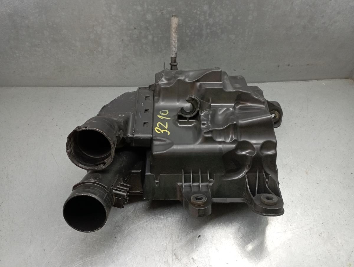 Air filter box PEUGEOT 308 SW II Imagem-4