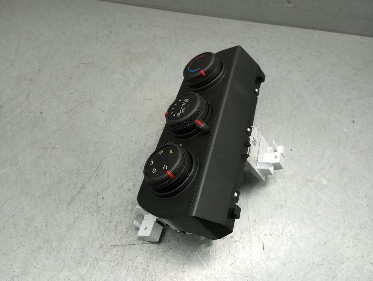 Comando chauffage / sofagem DACIA Sandero III