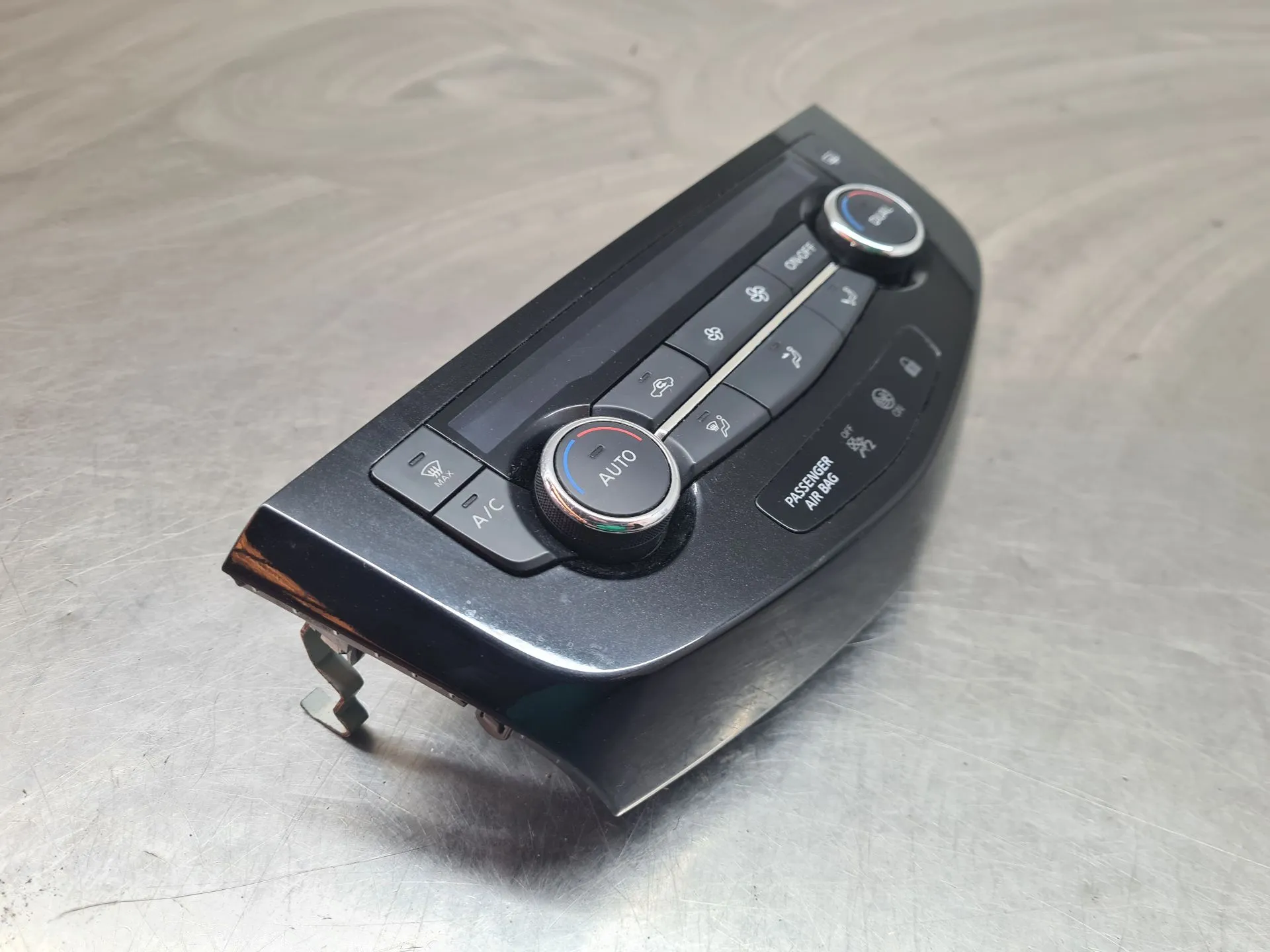 Climate control NISSAN Qashqai II (J11) Imagem-1