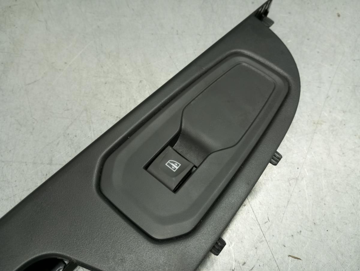 Mando / interruptor elevalunas delantero derecho RENAULT Trafic III (FG_) Imagem-2