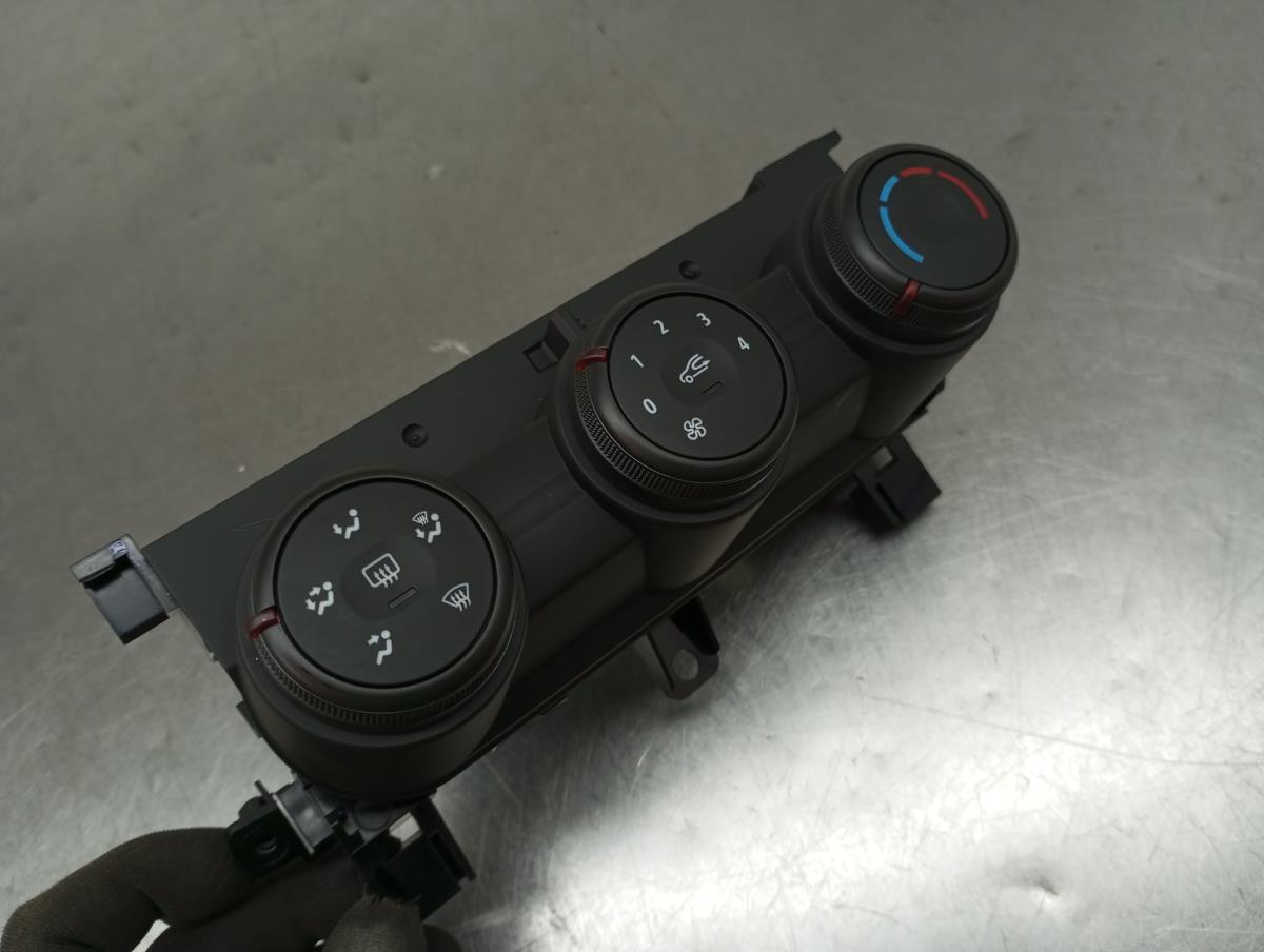 Comando chauffage / sofagem RENAULT Trafic III (FG_) Imagem-1