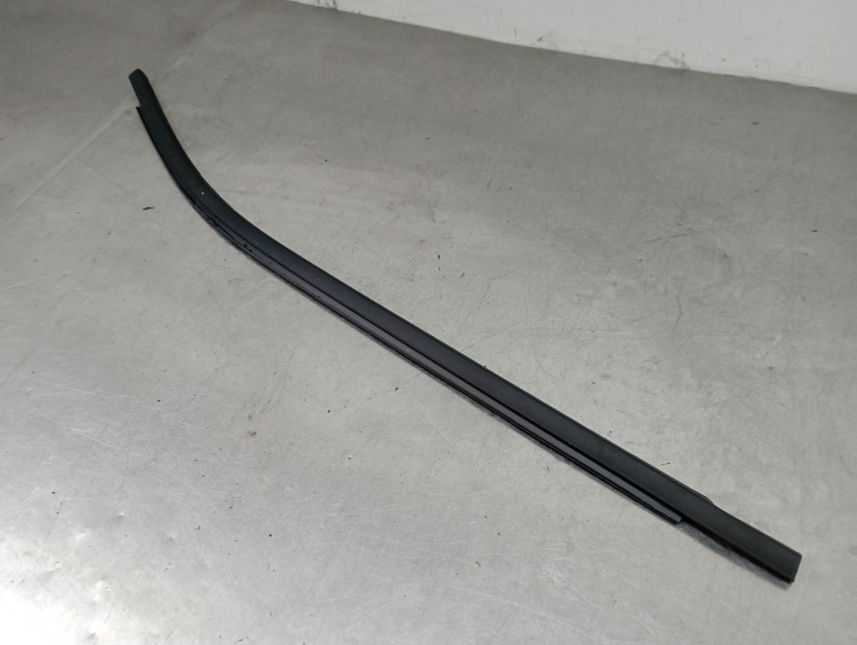 Right rear window scraper DACIA Sandero III Imagem-1