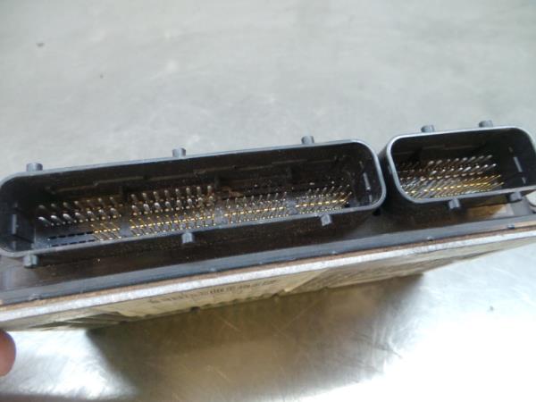 Centralina motor / ECU TOYOTA Yaris (_P13_) Imagem-1