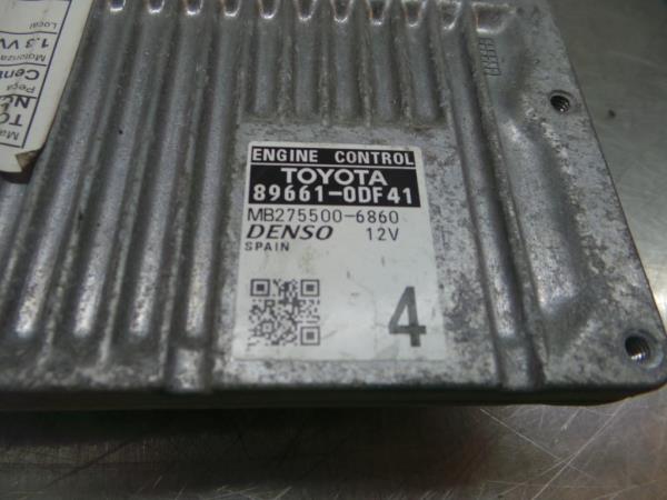 Centralina motor / ECU TOYOTA Yaris (_P13_) Imagem-3