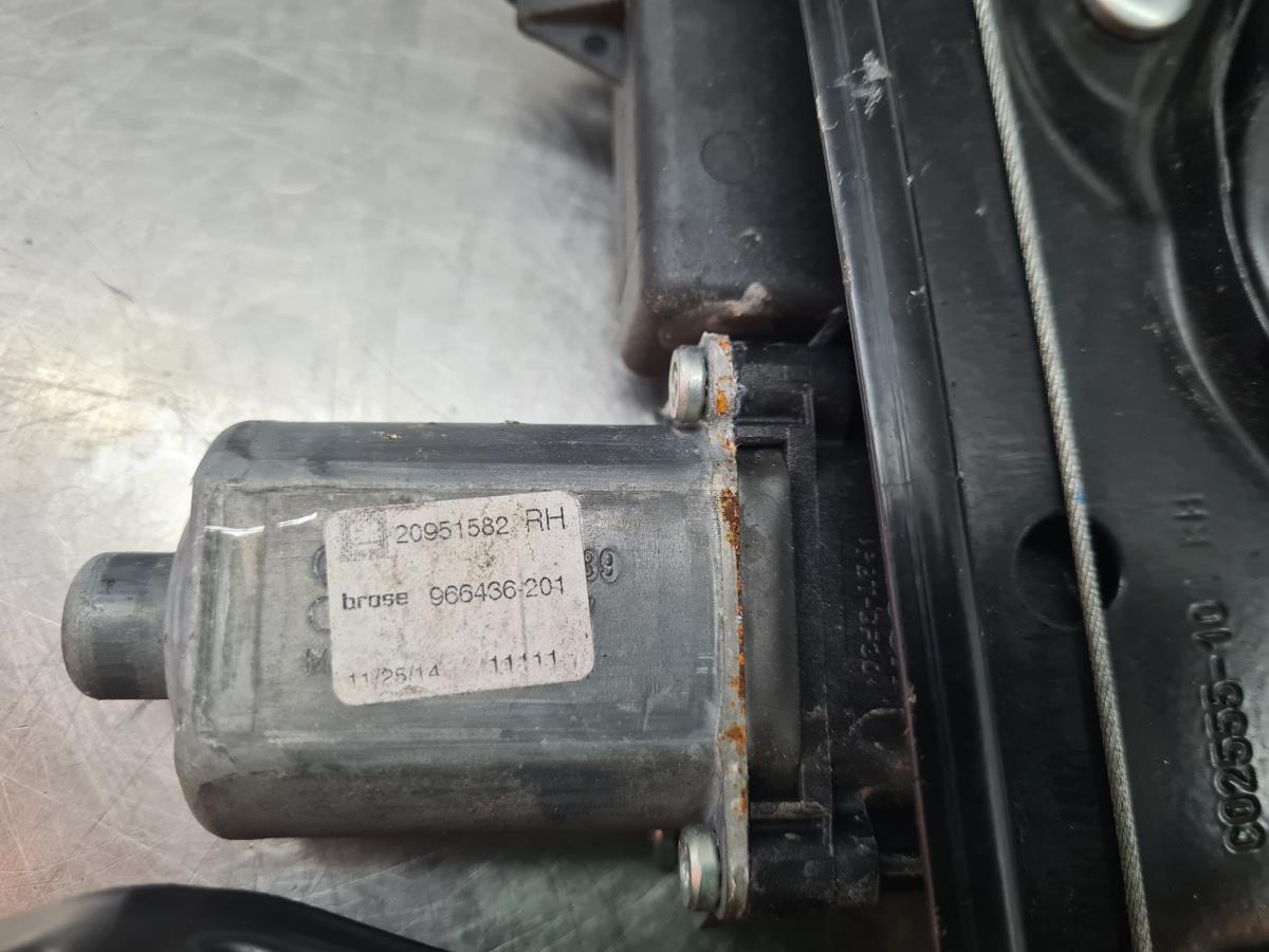 Right front window regulator OPEL Adam (M13) Imagem-5